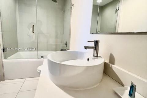 Condominio en venta en Hallandale Beach, Florida, 3 dormitorios, 146.51 m2 № 1867573 - foto 26