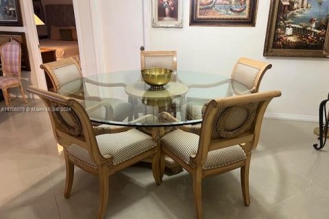 Copropriété à vendre à Aventura, Floride: 2 chambres, 98.66 m2 № 1458913 - photo 14
