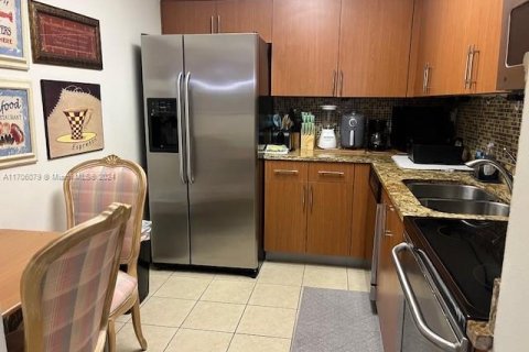 Copropriété à vendre à Aventura, Floride: 2 chambres, 98.66 m2 № 1458913 - photo 15