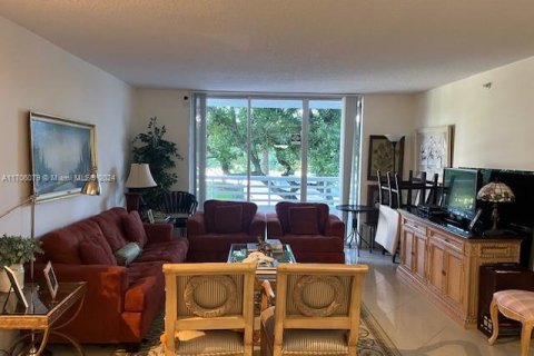 Copropriété à vendre à Aventura, Floride: 2 chambres, 98.66 m2 № 1458913 - photo 8