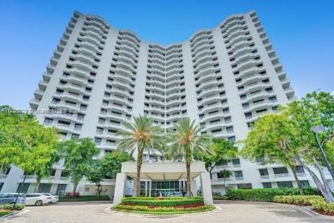 Copropriété à vendre à Aventura, Floride: 2 chambres, 98.66 m2 № 1458913 - photo 1