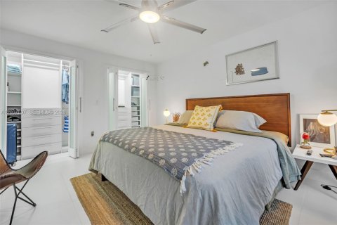 Condominio en venta en Miami Beach, Florida, 1 dormitorio, 91.04 m2 № 2071589 - foto 14