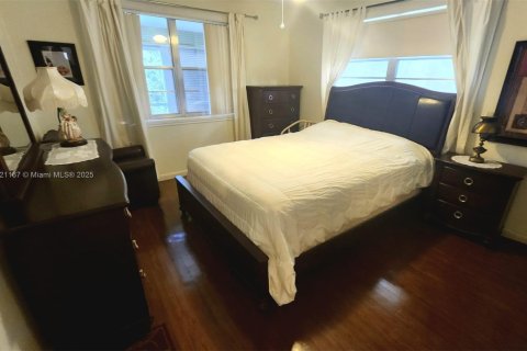 Condominio en venta en Deerfield Beach, Florida, 2 dormitorios, 76.18 m2 № 1764358 - foto 15
