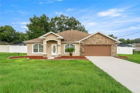 Casa en Summerfield, Florida 3 dormitorios, 172.61 m2 № 2267199