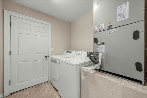 Casa en venta en Summerfield, Florida, 3 dormitorios, 172.61 m2 № 2267199 - foto 30