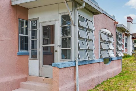 Купить виллу или дом в Дэвенпорт, Флорида 7 комнат, 137.87м2, № 1662121 - фото 7