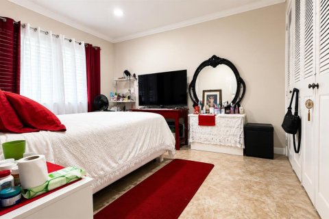 Condo in West Palm Beach, Florida, 2 bedrooms  № 2176511 - photo 7