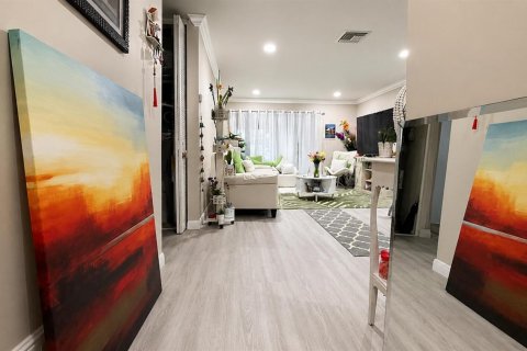 Condo in West Palm Beach, Florida, 2 bedrooms  № 2176511 - photo 3