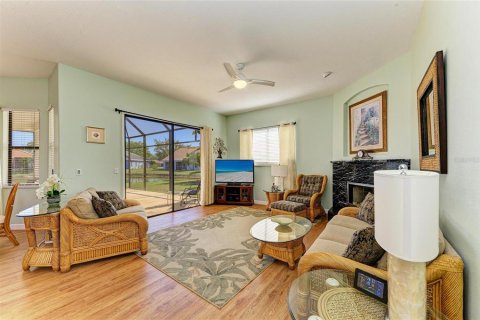 House in Sarasota, Florida 3 bedrooms, 199 sq.m. № 1734782 - photo 26