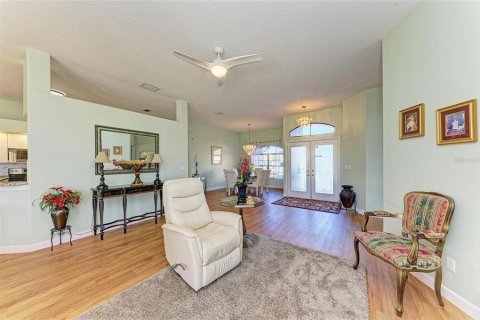 House in Sarasota, Florida 3 bedrooms, 199 sq.m. № 1734782 - photo 18