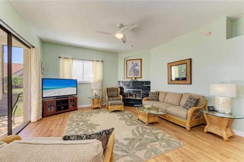 House in Sarasota, Florida 3 bedrooms, 199 sq.m. № 1734782 - photo 30