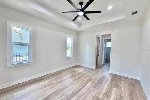 House in North Port, Florida 3 bedrooms, 171.78 sq.m. № 1675329 - photo 19