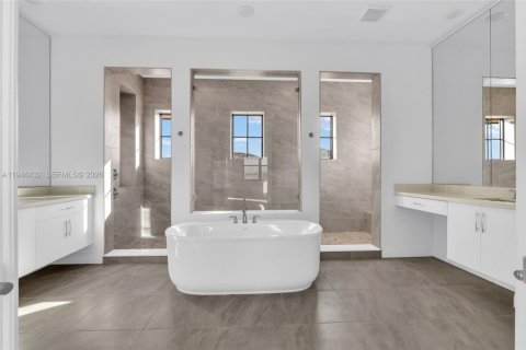 Casa en venta en Parkland, Florida, 5 dormitorios, 395.3 m2 № 2000934 - foto 13