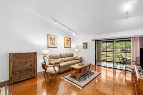 Condo in Boynton Beach, Florida, 2 bedrooms  № 2188116 - photo 6