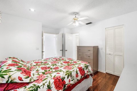 Condo in Boynton Beach, Florida, 2 bedrooms  № 2188116 - photo 22