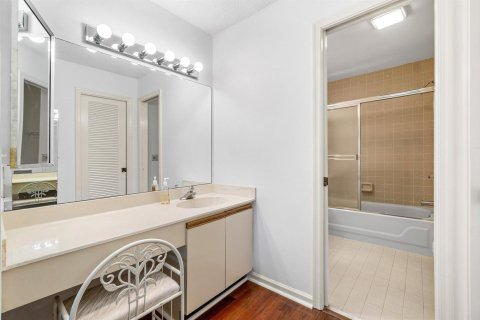 Condo in Boynton Beach, Florida, 2 bedrooms  № 2188116 - photo 18