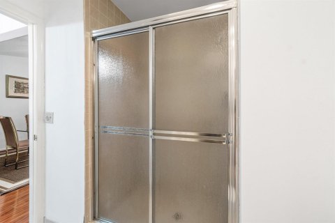 Condo in Boynton Beach, Florida, 2 bedrooms  № 2188116 - photo 25