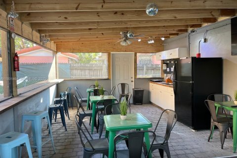 Купить виллу или дом в Майами, Флорида 7 спален, 116.41м2, № 2034575 - фото 18