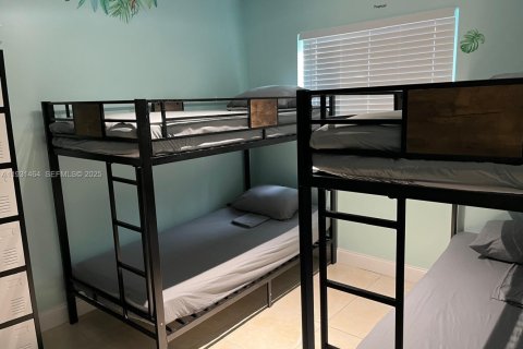 Купить виллу или дом в Майами, Флорида 7 спален, 116.41м2, № 2034575 - фото 13