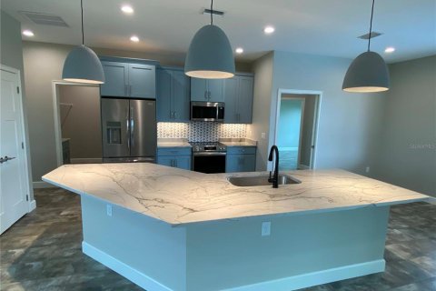 Casa en venta en Port Charlotte, Florida, 3 dormitorios, 168.34 m2 № 1192800 - foto 5
