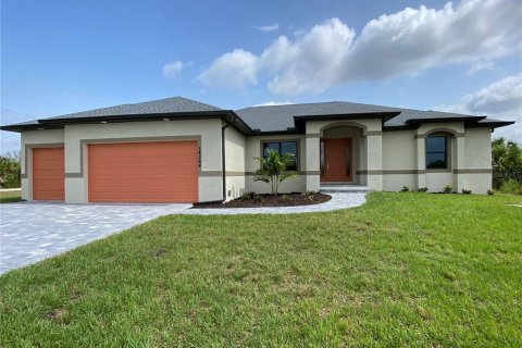 Casa en venta en Port Charlotte, Florida, 3 dormitorios, 168.34 m2 № 1192800 - foto 1