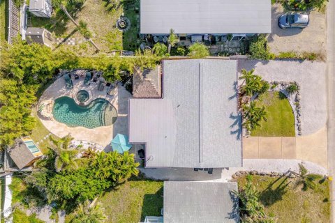 Casa en venta en New Smyrna Beach, Florida, 3 dormitorios, 113.9 m2 № 2116616 - foto 6