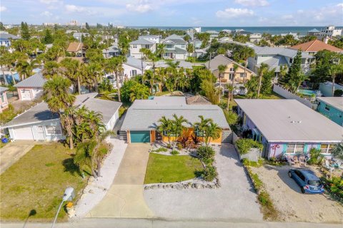 Casa en venta en New Smyrna Beach, Florida, 3 dormitorios, 113.9 m2 № 2116616 - foto 13