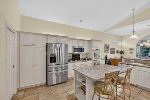 Casa en venta en Ocala, Florida, 3 dormitorios, 234.67 m2 № 2316672 - foto 9