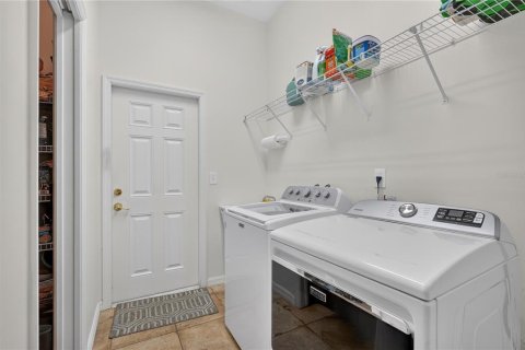 Casa en venta en Ocala, Florida, 3 dormitorios, 234.67 m2 № 2316672 - foto 28