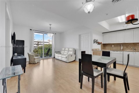 Купить кондоминиум в Майами, Флорида 2 спальни, 78.22м2, № 2025719 - фото 12