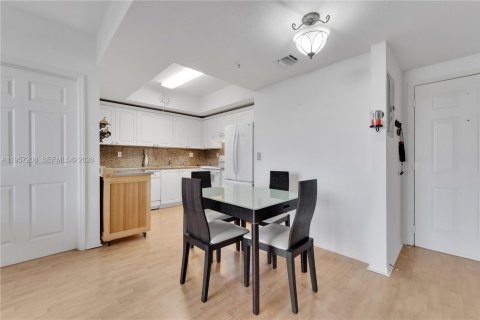 Купить кондоминиум в Майами, Флорида 2 спальни, 78.22м2, № 2025719 - фото 14