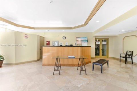 Купить кондоминиум в Майами, Флорида 2 спальни, 78.22м2, № 2025719 - фото 11