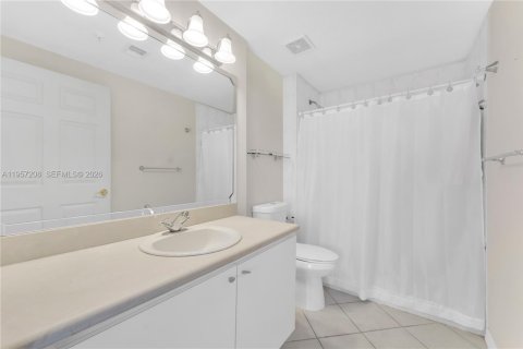 Купить кондоминиум в Майами, Флорида 2 спальни, 78.22м2, № 2025719 - фото 16