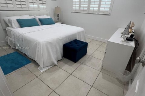 Villa ou maison à louer à Marathon, Floride: 5 chambres № 1890616 - photo 30