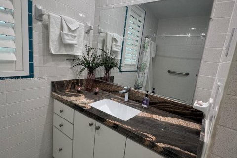 Villa ou maison à louer à Marathon, Floride: 5 chambres № 1890616 - photo 23