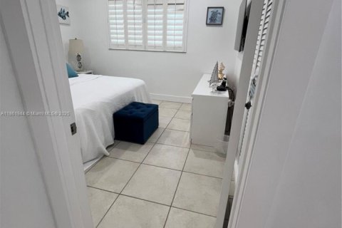 Villa ou maison à louer à Marathon, Floride: 5 chambres № 1890616 - photo 26