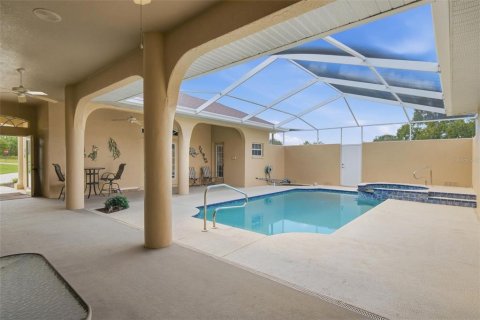 Casa en venta en Beverly Hills, Florida, 4 dormitorios, 259.29 m2 № 2388814 - foto 14