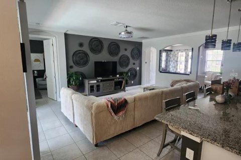 Villa ou maison à vendre à Sun City Center, Floride: 4 chambres, 202.43 m2 № 1919753 - photo 12