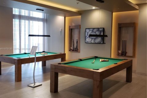 Condo in Miami, Florida, 1 bedroom  № 2041869 - photo 30