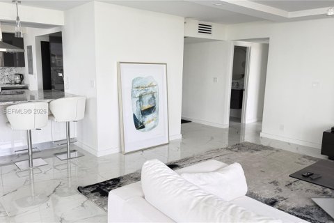 Снять в аренду кондоминиум в Авентура, Флорида 2 спальни, 176.61м2, № 2064129 - фото 8
