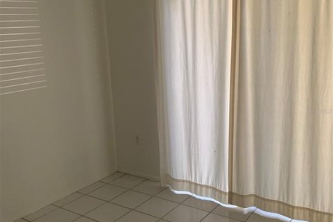 Condominio en alquiler en Sarasota, Florida, 2 dormitorios, 91.23 m2 № 1619122 - foto 6