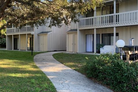 Condominio en alquiler en Sarasota, Florida, 2 dormitorios, 91.23 m2 № 1619122 - foto 1