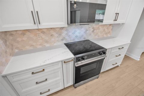 Купить виллу или дом в Палм-Кост, Флорида 7 комнат, 212.1м2, № 2091394 - фото 25