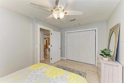 House in Bradenton, Florida 3 bedrooms, 139.35 sq.m. № 1851273 - photo 21