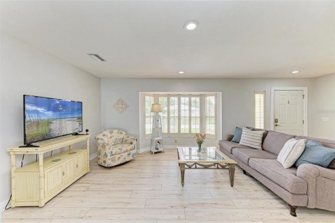 Casa en venta en Bradenton, Florida, 3 dormitorios, 139.35 m2 № 1851273 - foto 5