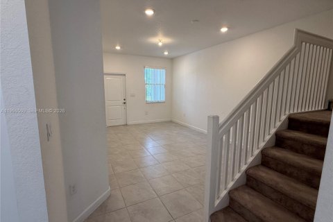 Touwnhouse à louer à Miami, Floride: 4 chambres, 169.08 m2 № 2063171 - photo 26