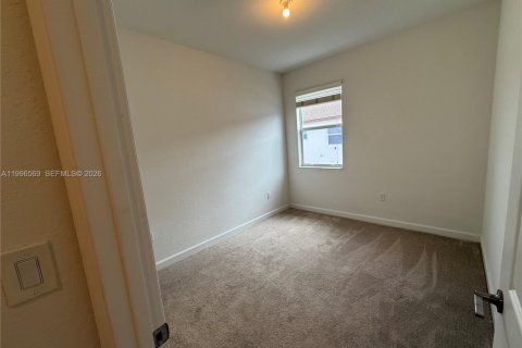 Touwnhouse à louer à Miami, Floride: 4 chambres, 169.08 m2 № 2063171 - photo 16
