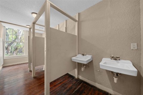 Commercial property in Ocala, Florida 374.21 sq.m. № 1597928 - photo 15