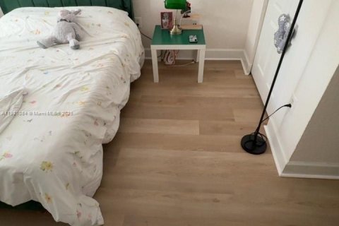 Купить кондоминиум в Саут-Майами, Флорида 2 спальни, 93.83м2, № 1975228 - фото 14