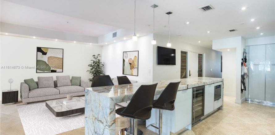 Condo à Miami Beach, Floride, 3 chambres № 1775780